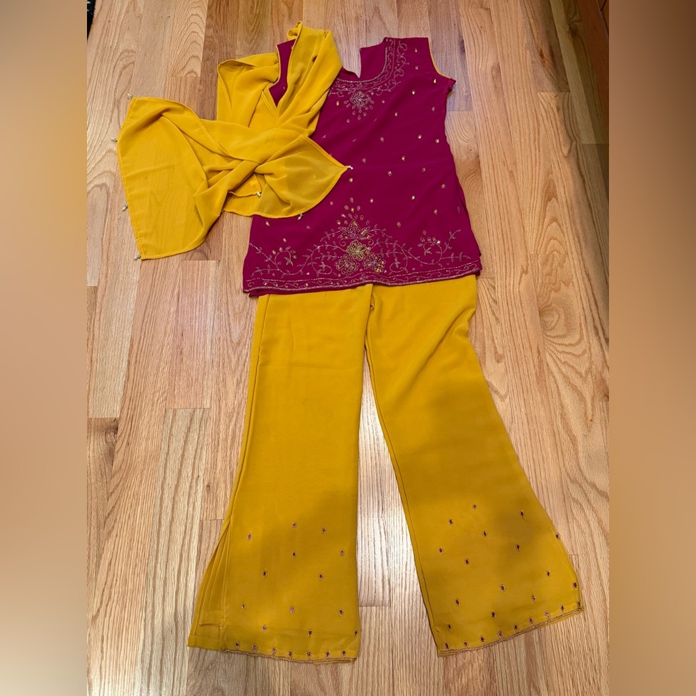 Vibrant Dazzling Indian Outfit Set in Pink and Yellow